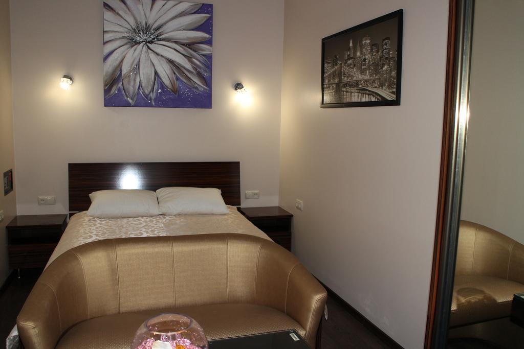 Elite Odessa Apartments Chambre photo